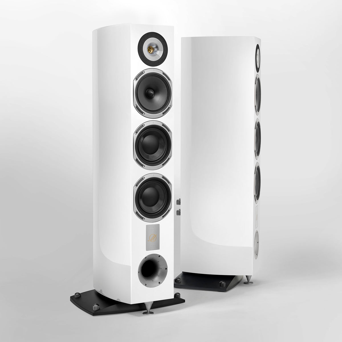 triangle-hifi-enceinte-colonne-magellan-40th-Cello-40th-blanc-sideral-space-white-packshot-1